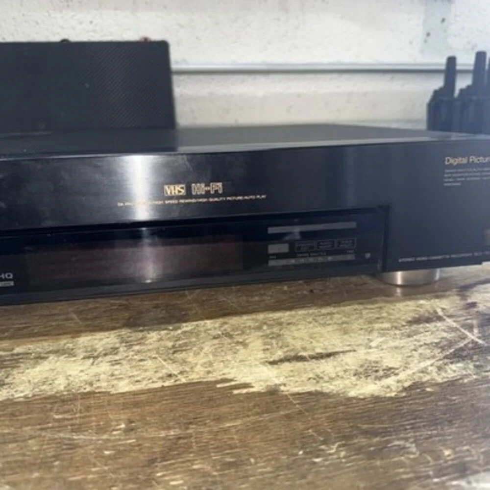Sony SLV-757UC VCR VHS Player Hi-Fi Stereo Black Parts or Repair - READ!!!